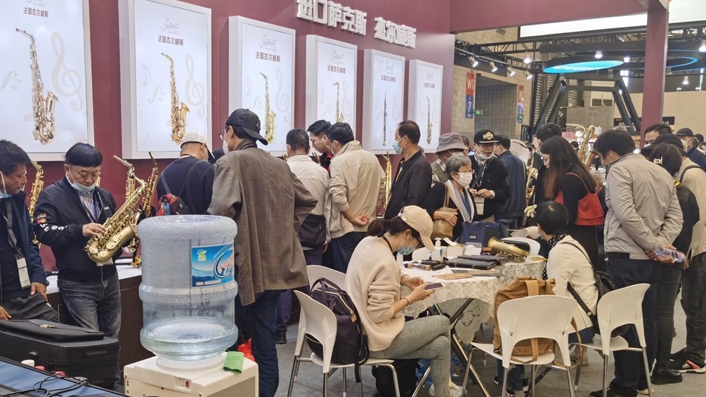 人員爆滿-(3).jpg 人員爆滿-(3).jpg