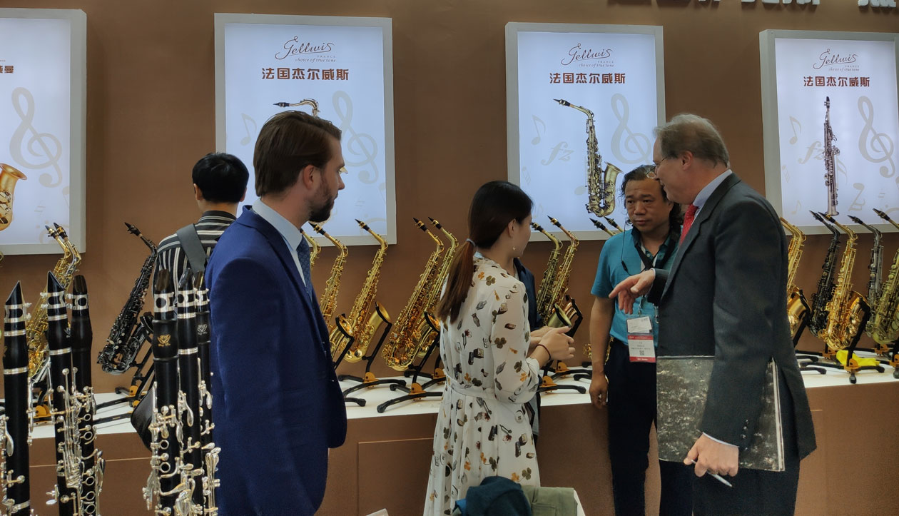 1618104713133647.jpg GAbcuLKr_PhjC.jpg