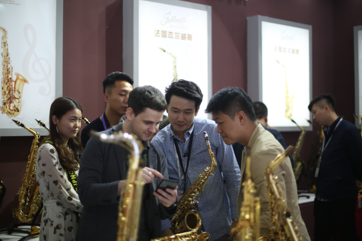 1618125676321146.png DyHQ7jTC_zjTM.png